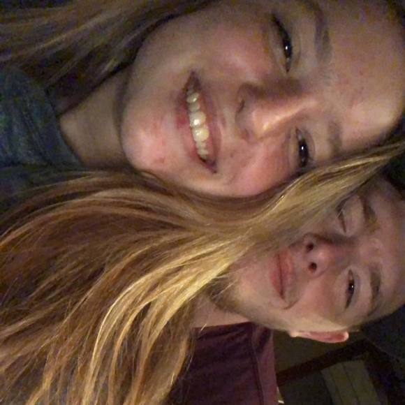 Meet your Posher, Roxanne - Picture 1 of 1